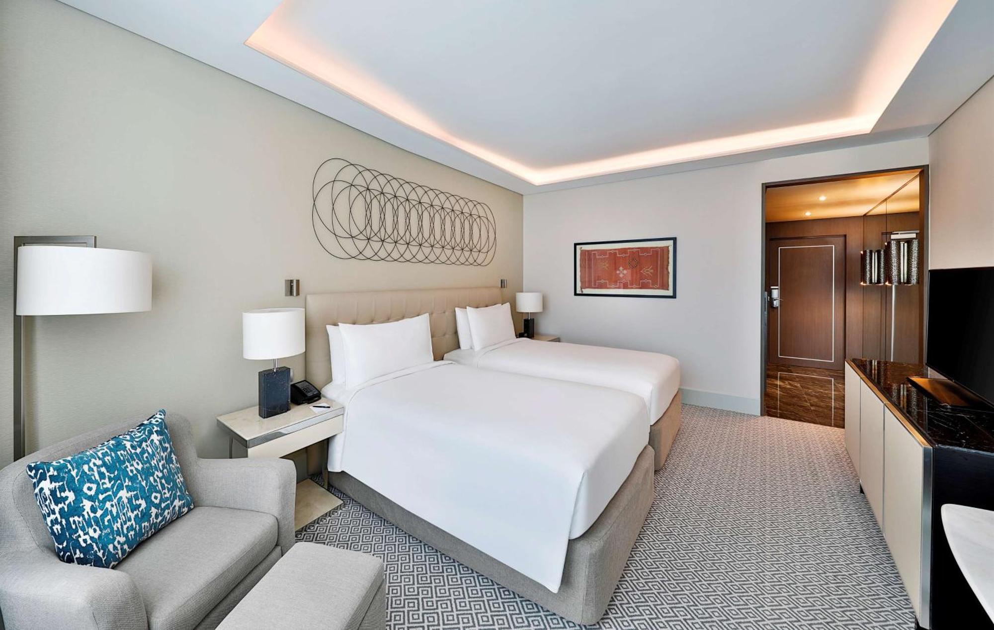 Hilton Tanger City Center Kültér fotó Deluxe Room