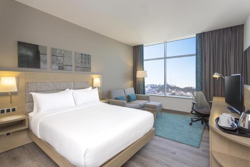 Hilton Tanger City Center Kültér fotó A typical guest room at the Hilton Garden Inn